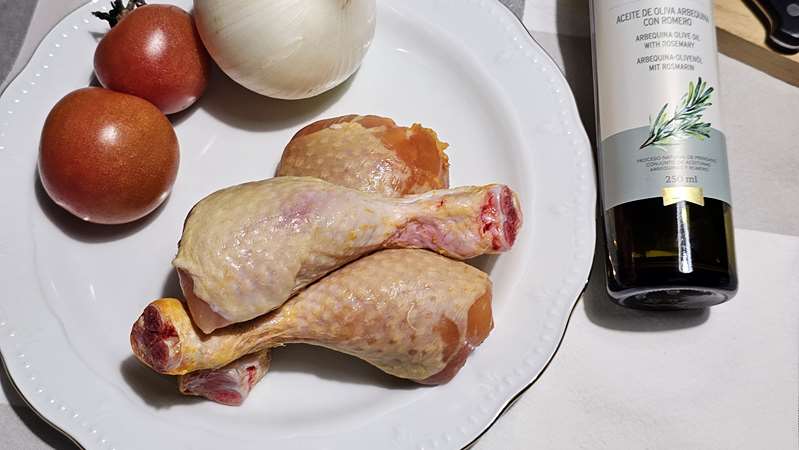 Ingredientes para preparar jamoncitos de pollo al horno